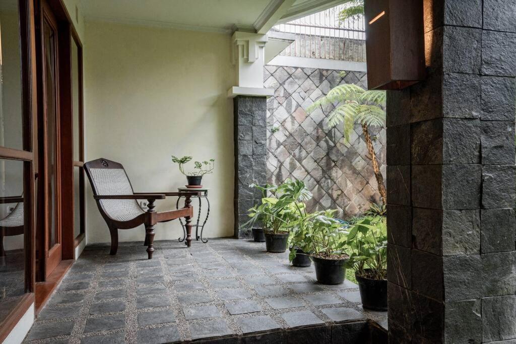 Pasteur Beautiful Luxury Home Бандунг Экстерьер фото